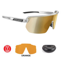 Complements and accessories